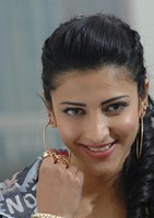 Shruti Hassan Latest Gallery